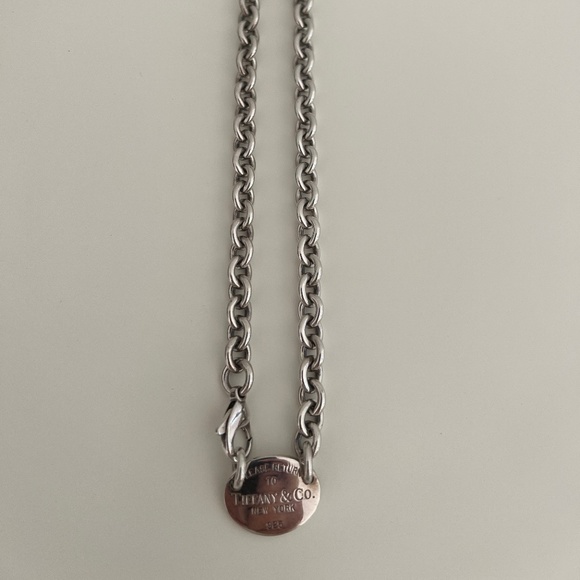 Tiffany Necklace - Picture 1 of 2